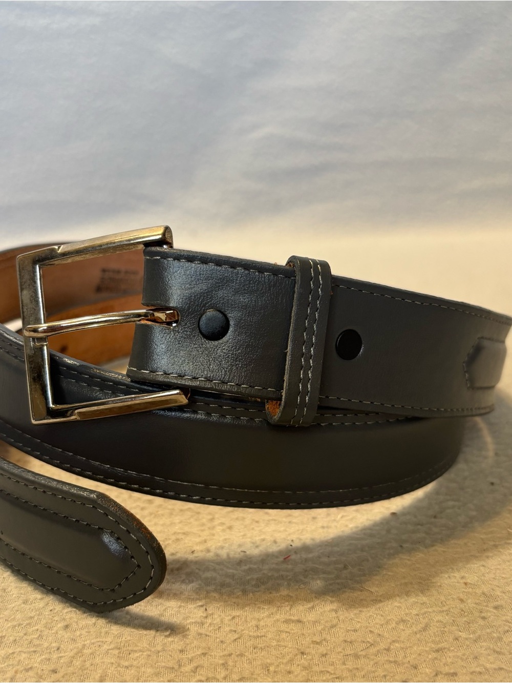 Justin Top Grain Cowhide Dark Gray size 44 Men's Leather Belt made in USA